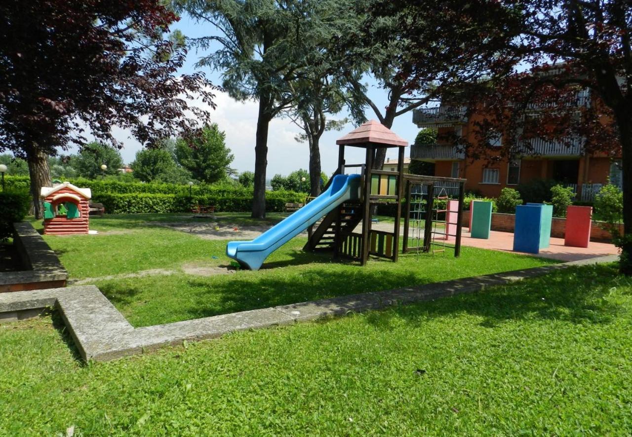 Apartamento Al Girasole Peschiera del Garda Exterior foto